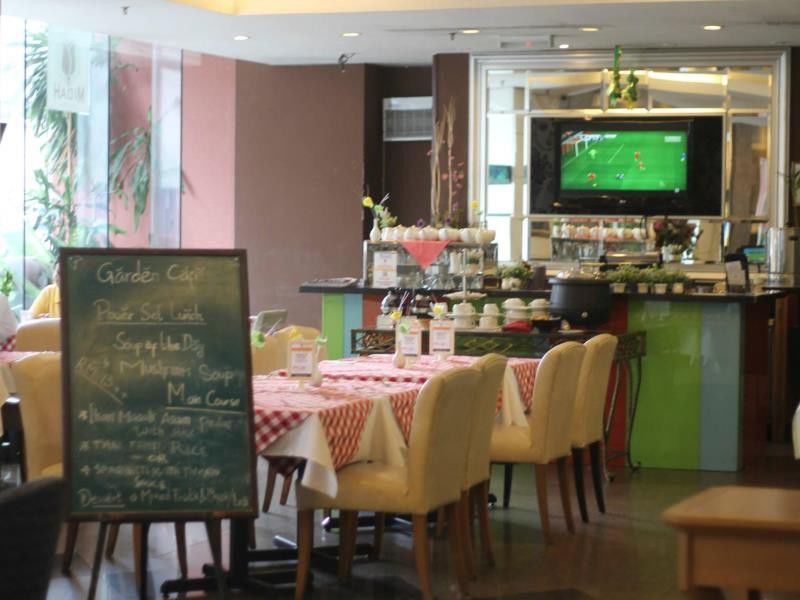 Regalpark Hotel Kuala Lumpur Dış mekan fotoğraf