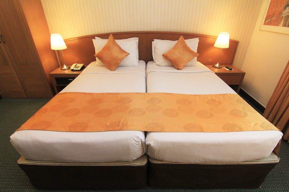 Regalpark Hotel Kuala Lumpur Dış mekan fotoğraf